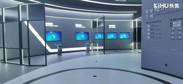 快狐展馆落地显示屏 触摸查询与信息发布的智能广告新窗口
